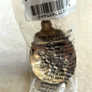 NIB GORHAM STERLING SILVER 2001 SNOWFLAKE SERVICE SPOON